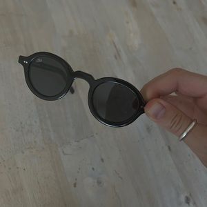 COPY - Akila Kaya Black Sunglasses
